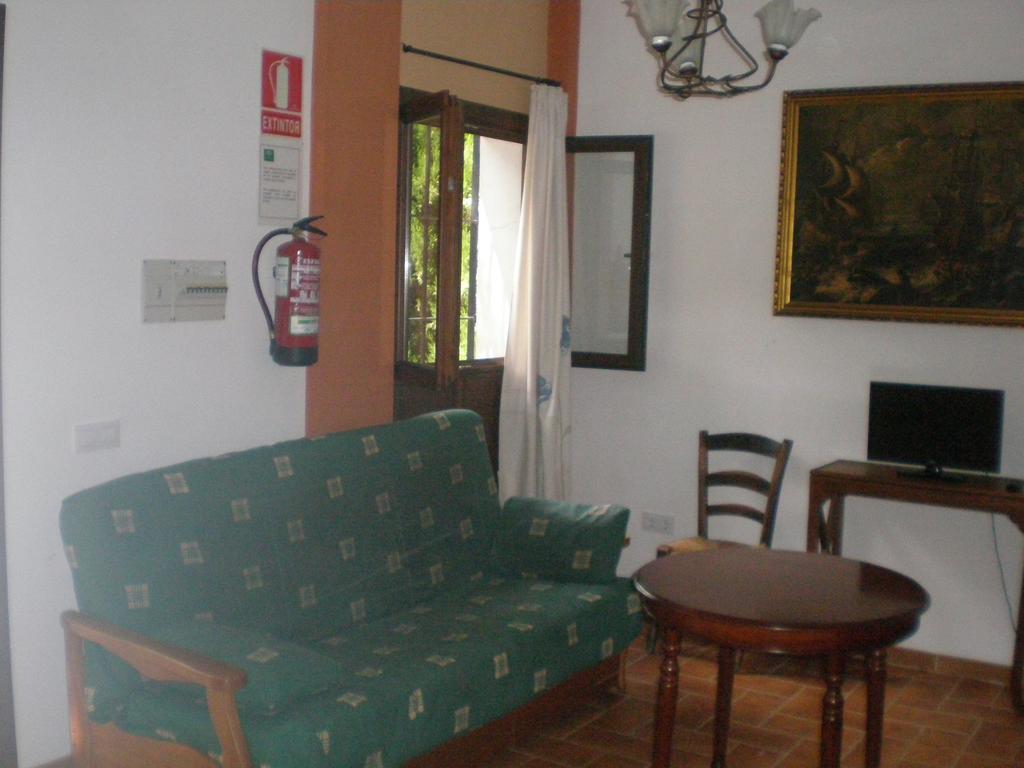 Apartamentos Rurales El Canuelo De Carcabuey Екстер'єр фото